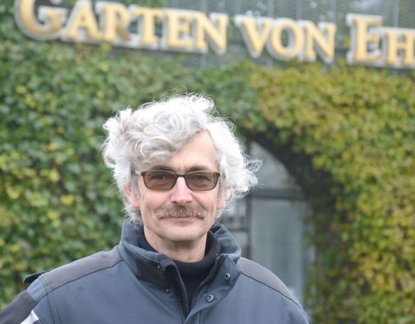 Ralf Dammasch im Garten von Ehren